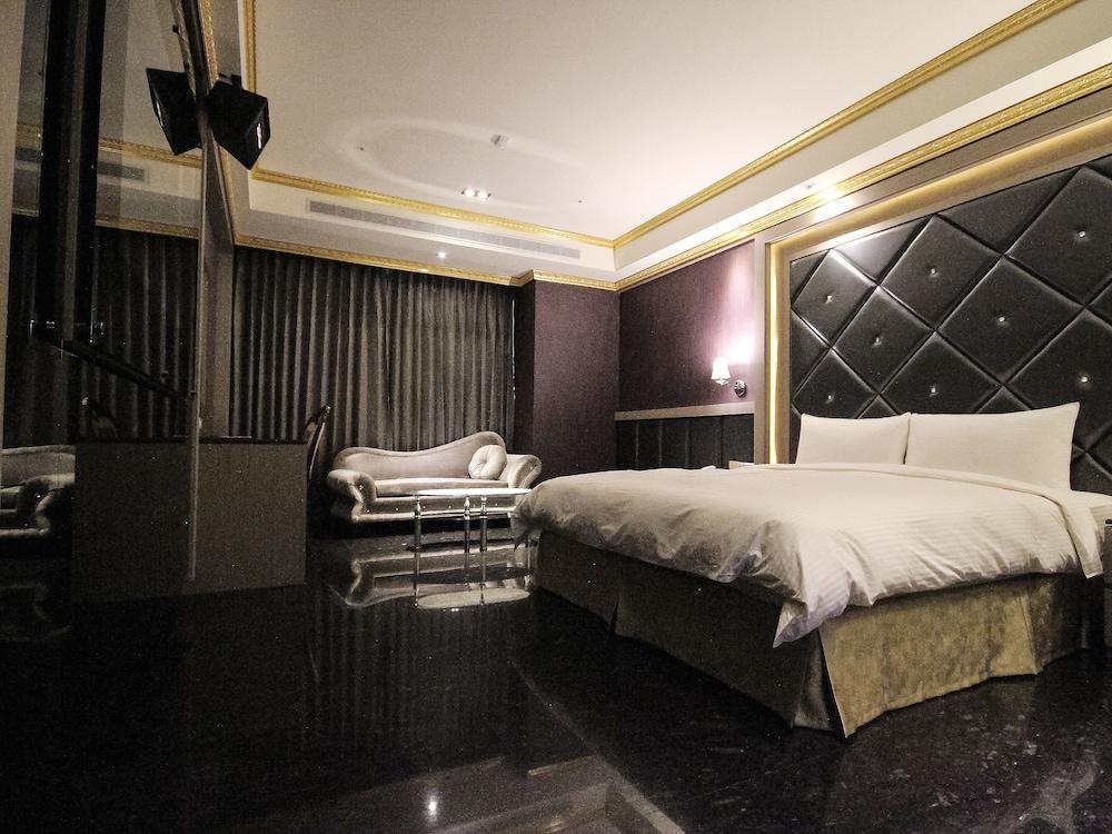 Goldsand Hotel - Room