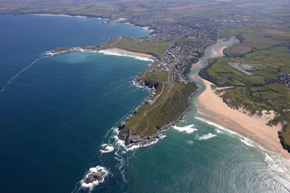 Pentire Hotel - Featured Image
