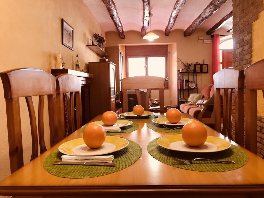Casa Rural Cal Drac - In-Room Dining