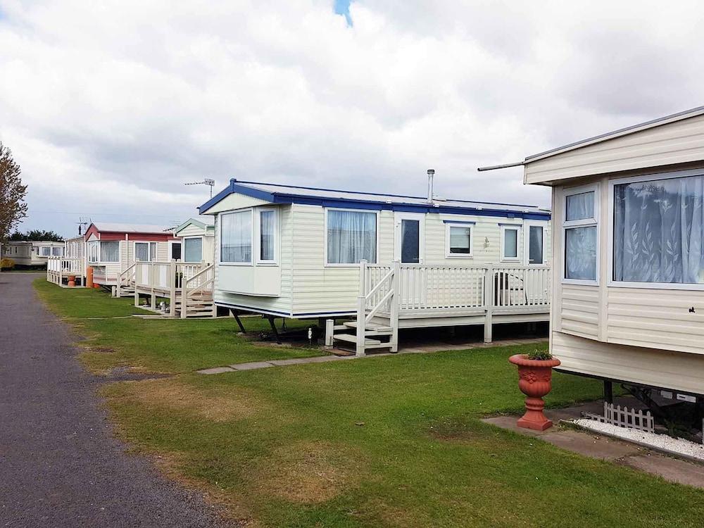 Ingoldale Holiday Park - Featured Image