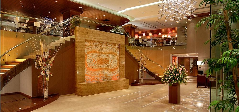 Fortune Select Exotica Navi Mumbai - Lobby