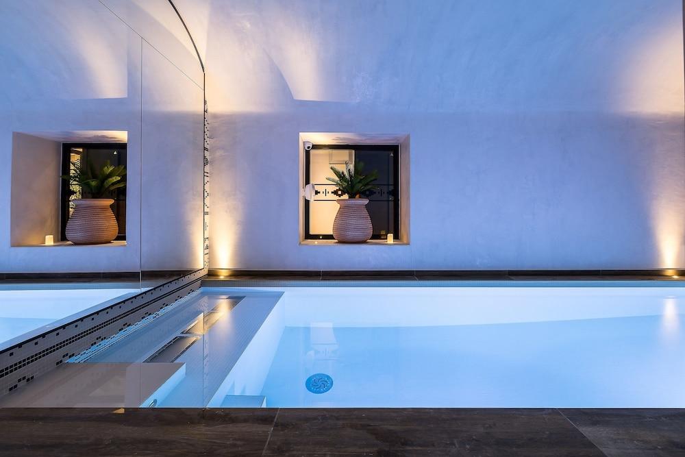 Laz' Hotel Spa Urbain Paris - Indoor Pool