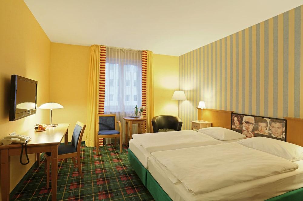 Grünau Hotel - Room