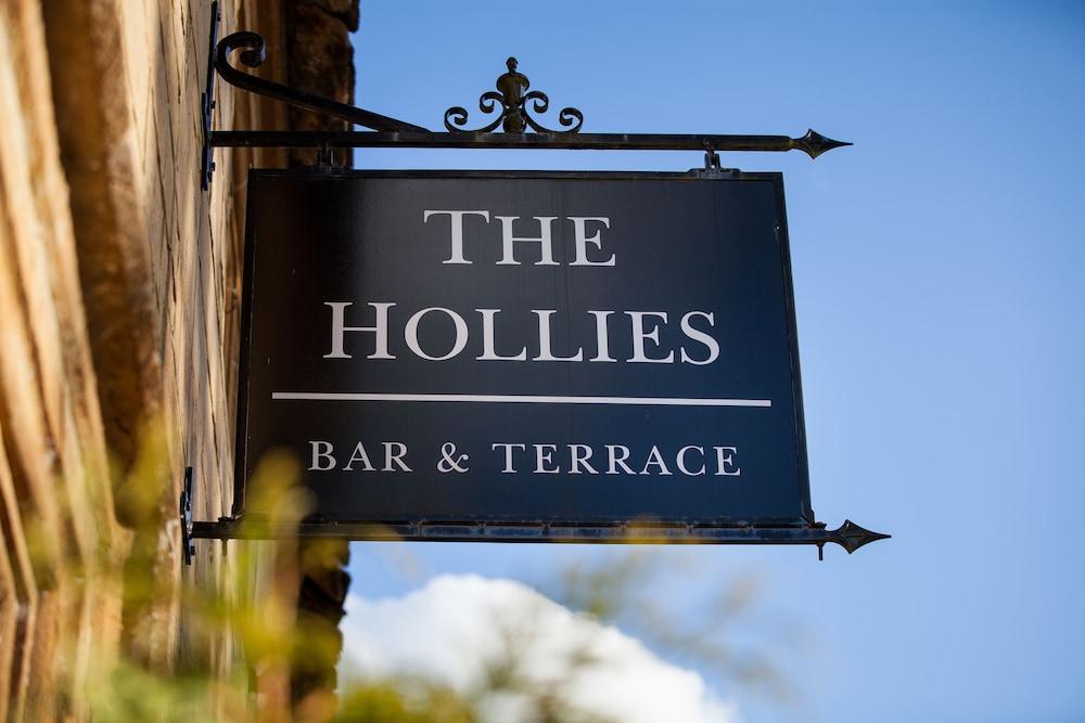 Hollies Hotel - Check-in/Check-out Kiosk