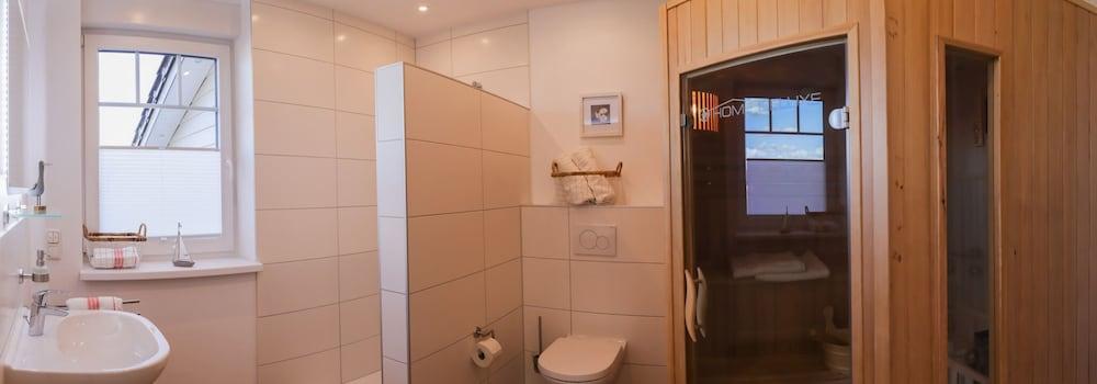 Gästehaus hygge - Bathroom