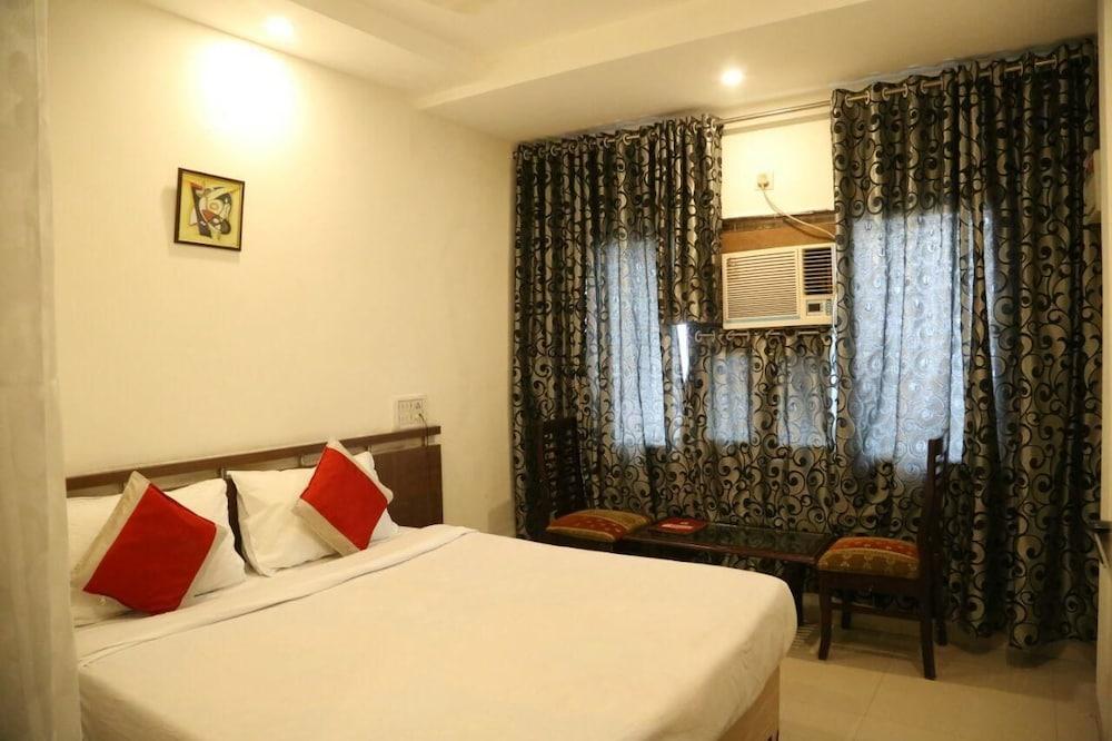Hotel Surya - Featured Image