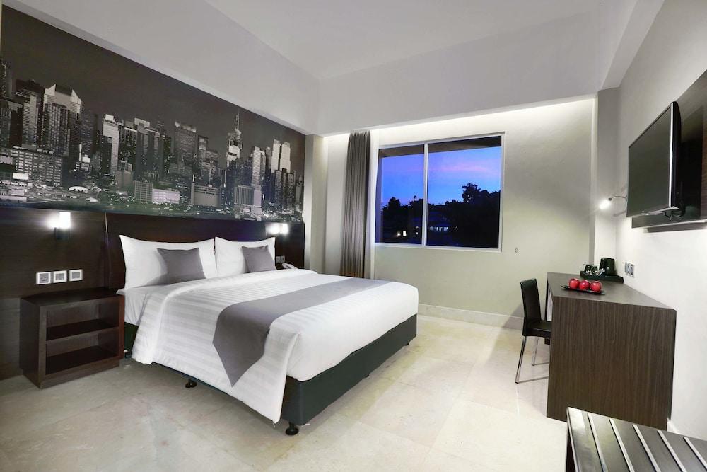 Hotel Neo+ Balikpapan by Aston - Room