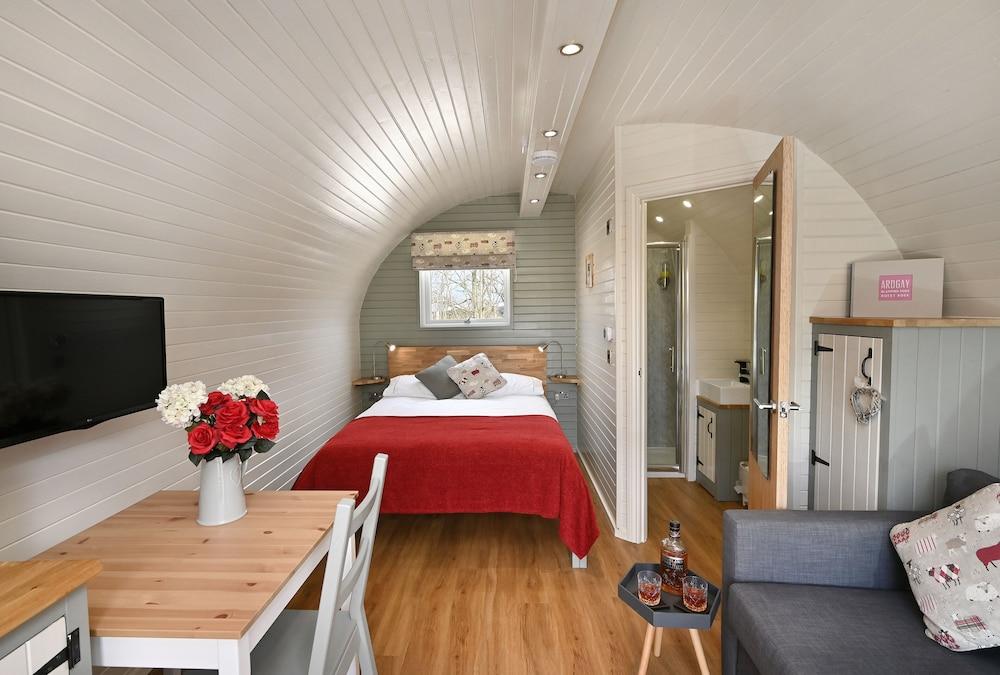 Ardgay Glamping Pods - Room
