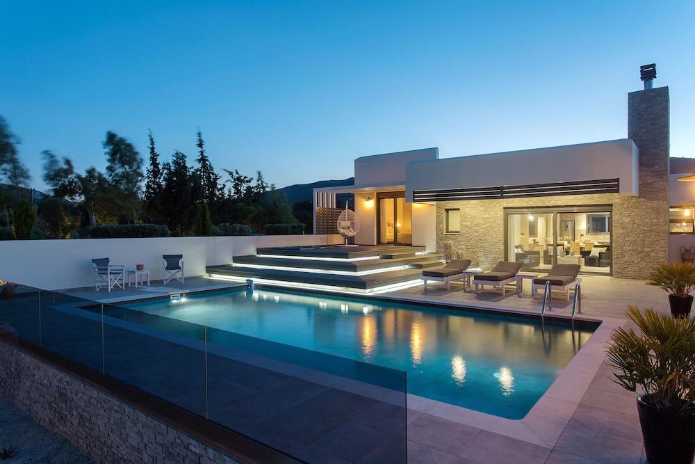 Eden luxury Villa - Featured Image
