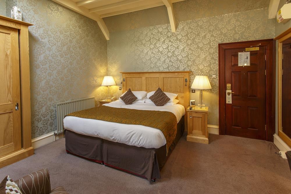 Hardwick Hall Hotel - Room