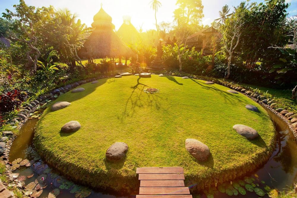 Fivelements Retreat Bali - Property Grounds