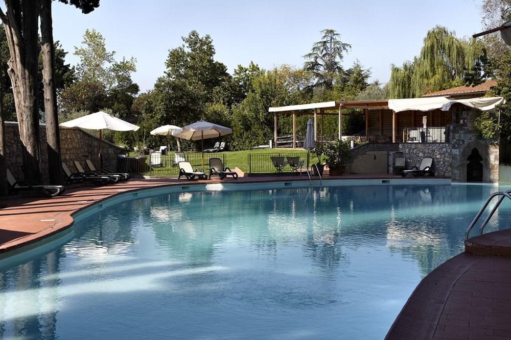 Hotel Villa Stanley - Outdoor Pool