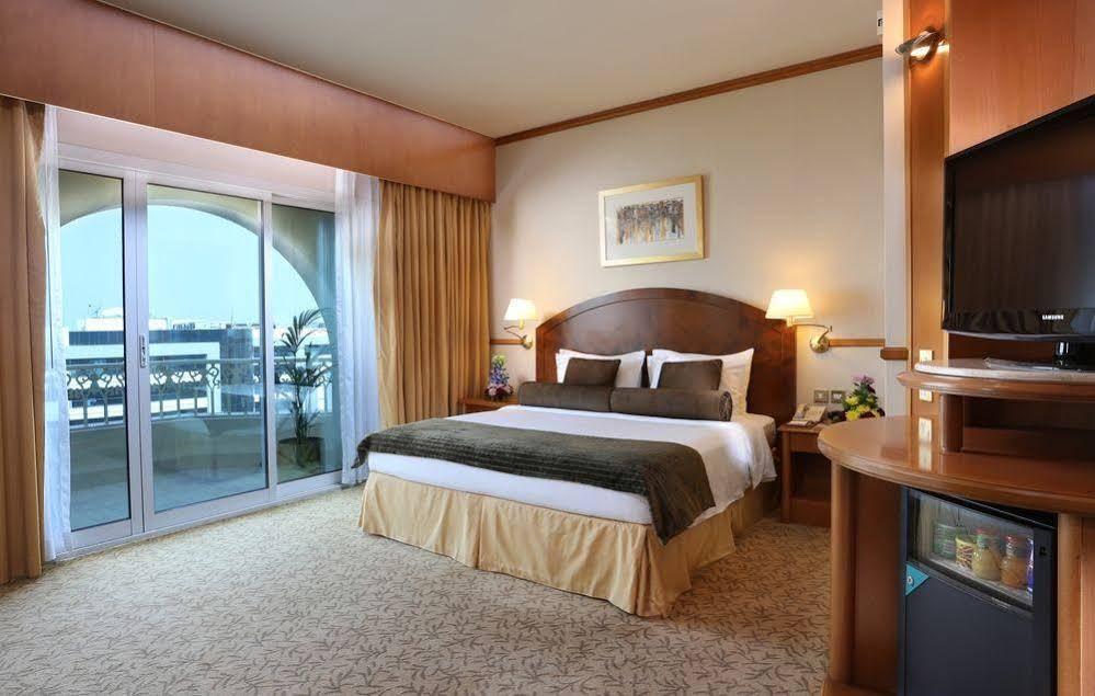 Ramada Hotel Dubai - null
