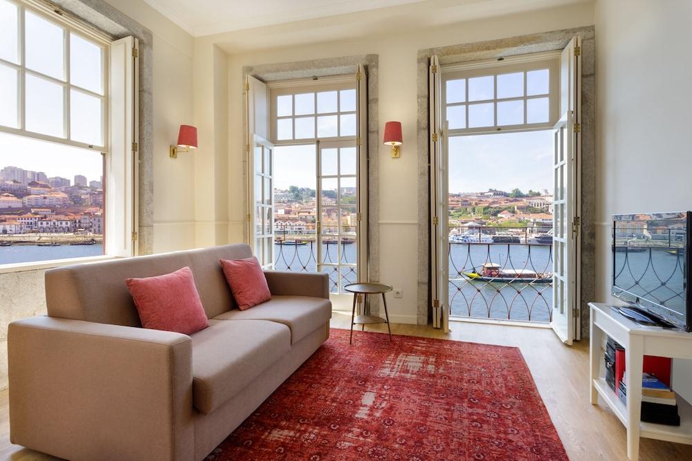 Oporto Home Boutique Apartments - River Front - Featured Image