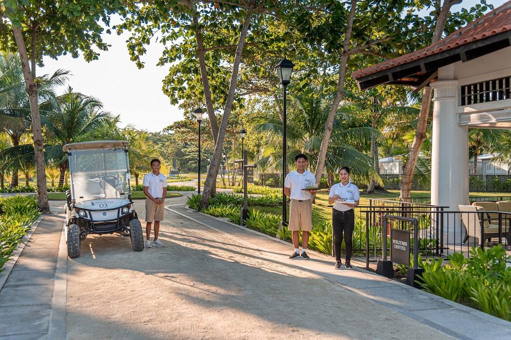 Dusit Thani Lubi Plantation Resort - Check-in/Check-out Kiosk