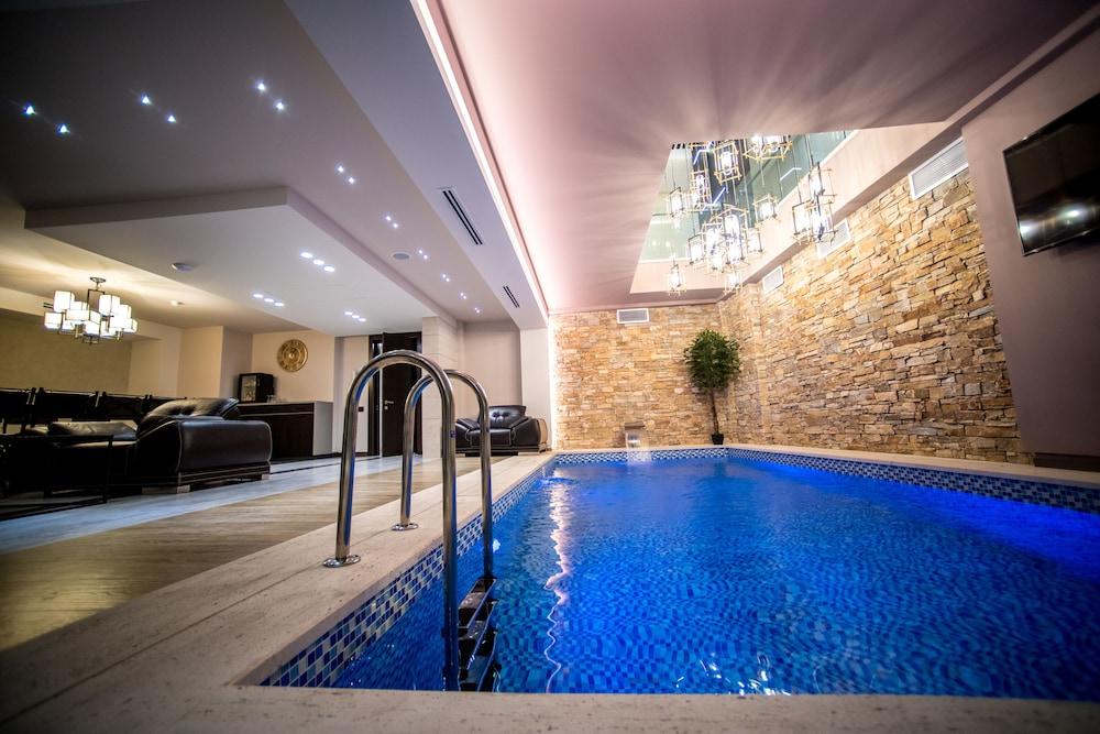 Aghababyan's Hotel - Indoor Pool