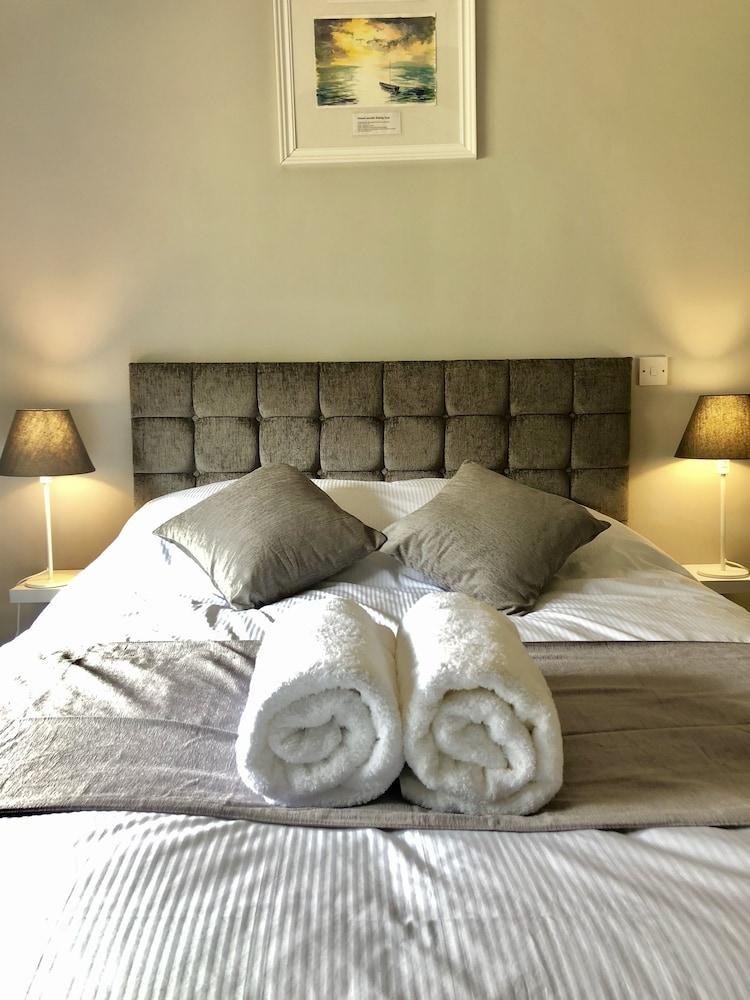 Stay Lytham Serviced Apartments - Featured Image