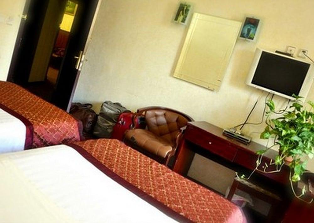 Hotel Portafortuna - Room