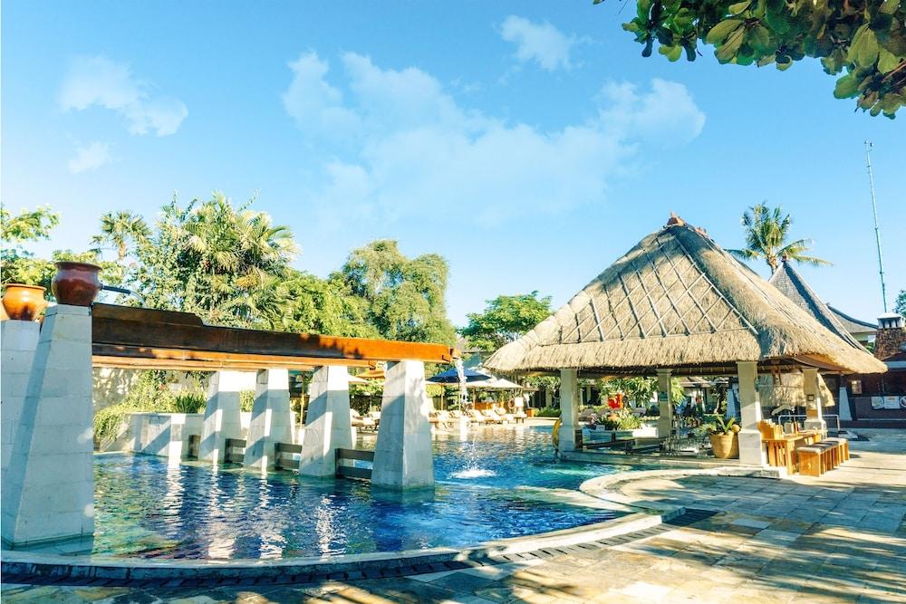 Rama Beach Resort and Villas - Pool Waterfall