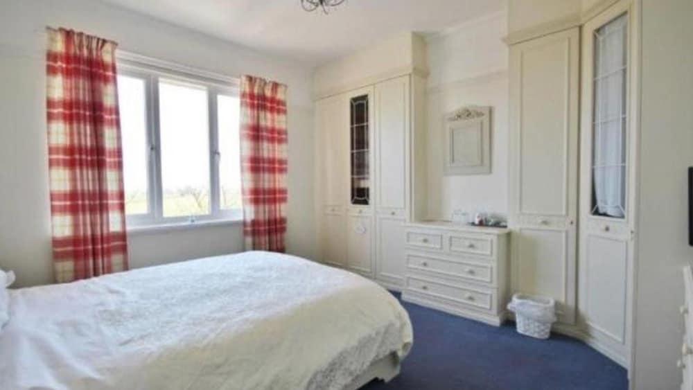 Hillcrest House Bed & Breakfast - Room