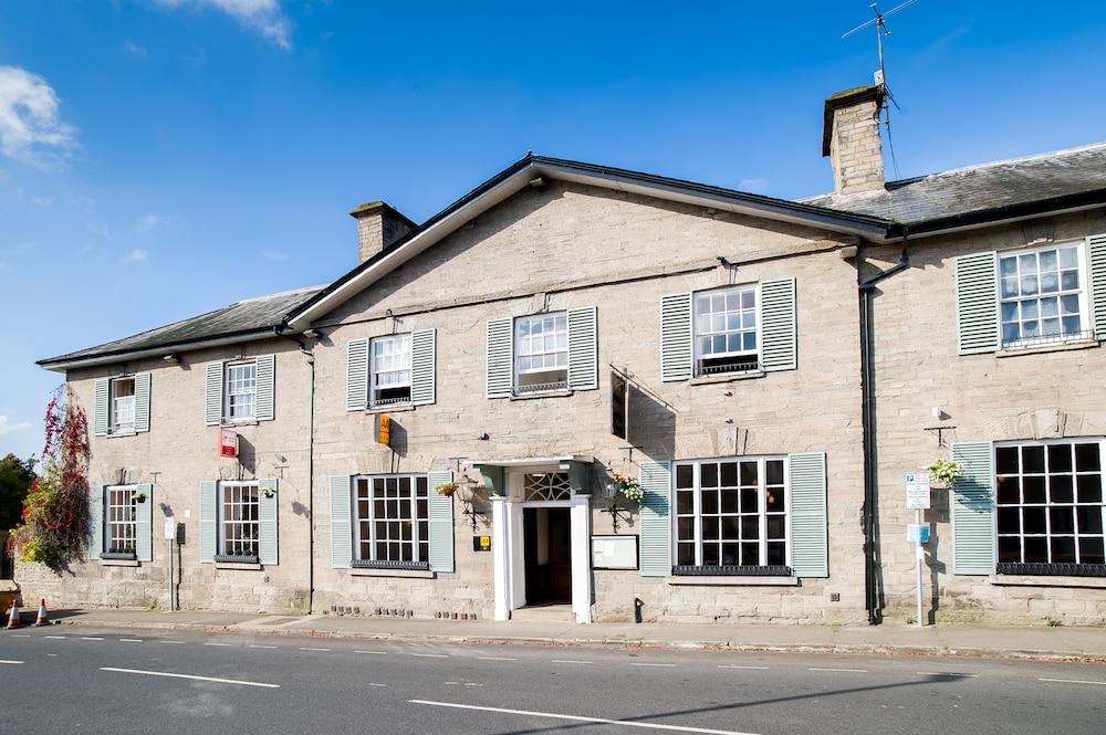 The Swan at Hay Hotel - Featured Image