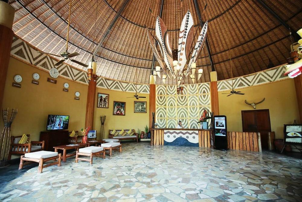 Mara River Safari Lodge - Lobby