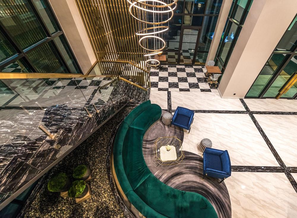 Maven Stylish Hotel Bangkok - Lobby