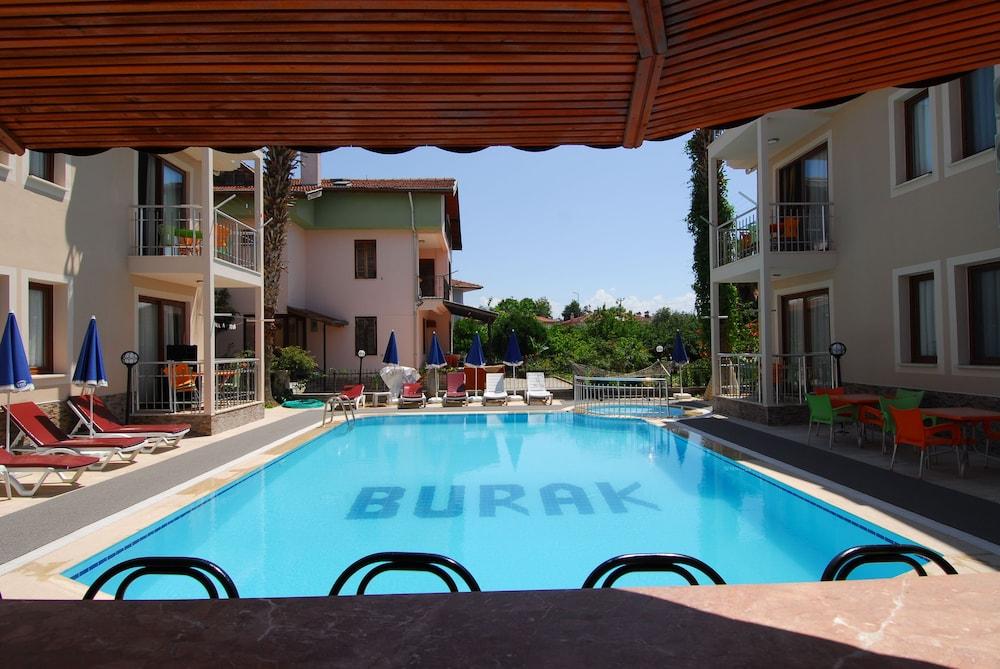 Burak Apart Hotel - Outdoor Pool