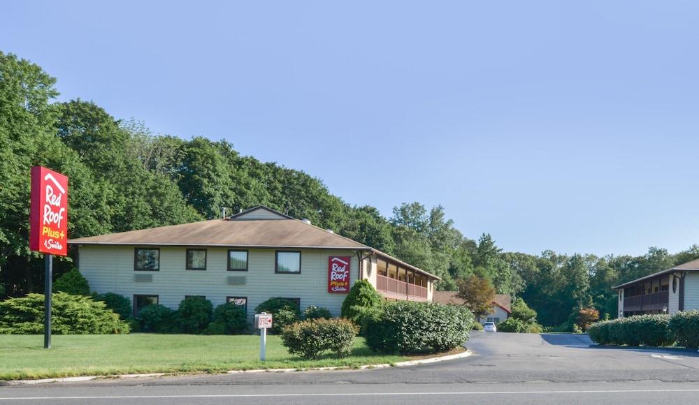 Red Roof Inn PLUS+ & Suites Guilford - Featured Image