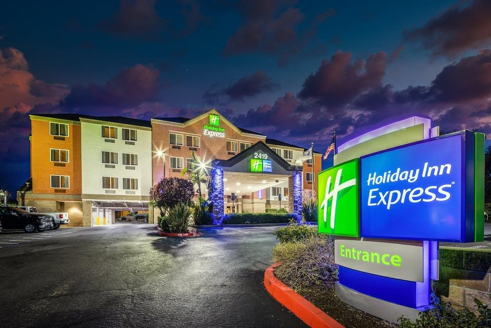 Holiday Inn Express Castro Valley - East Bay, an IHG Hotel - Featured Image