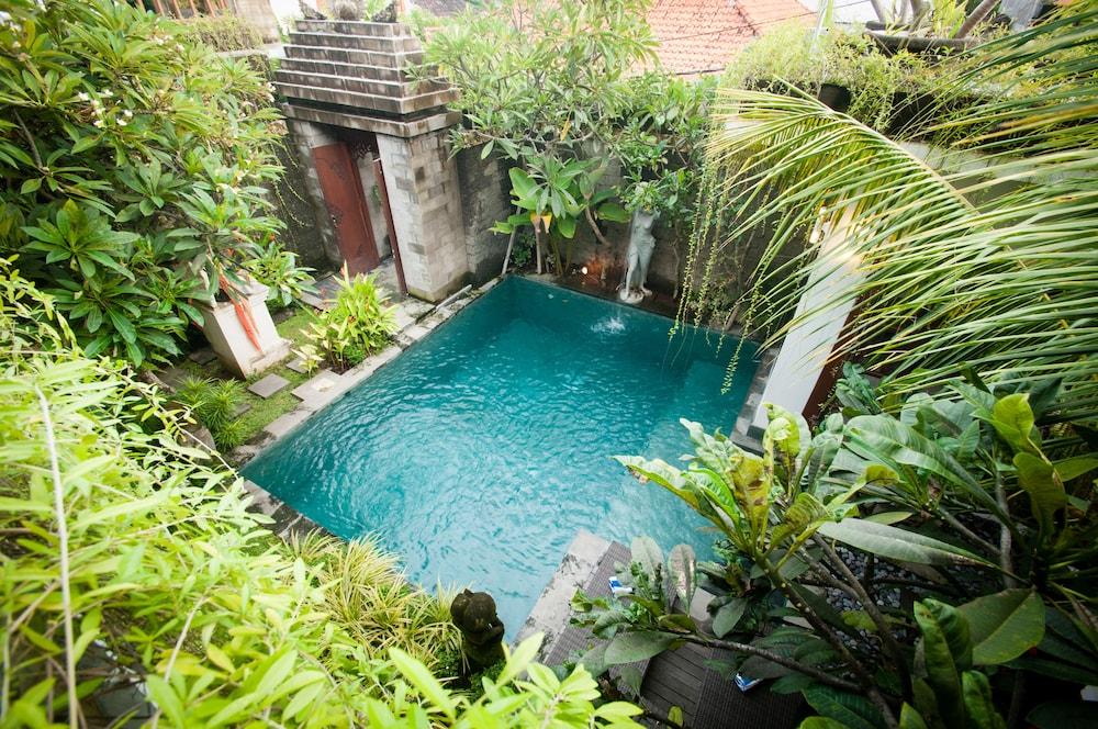 Bali Life Villas - Outdoor Pool