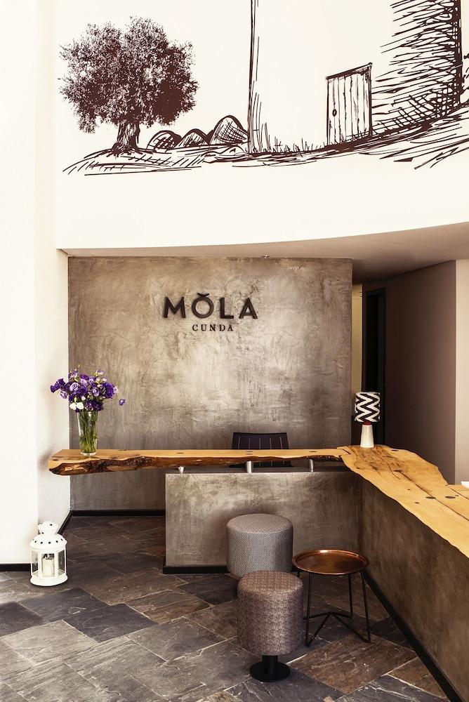 Mola Cunda Hotel - Reception