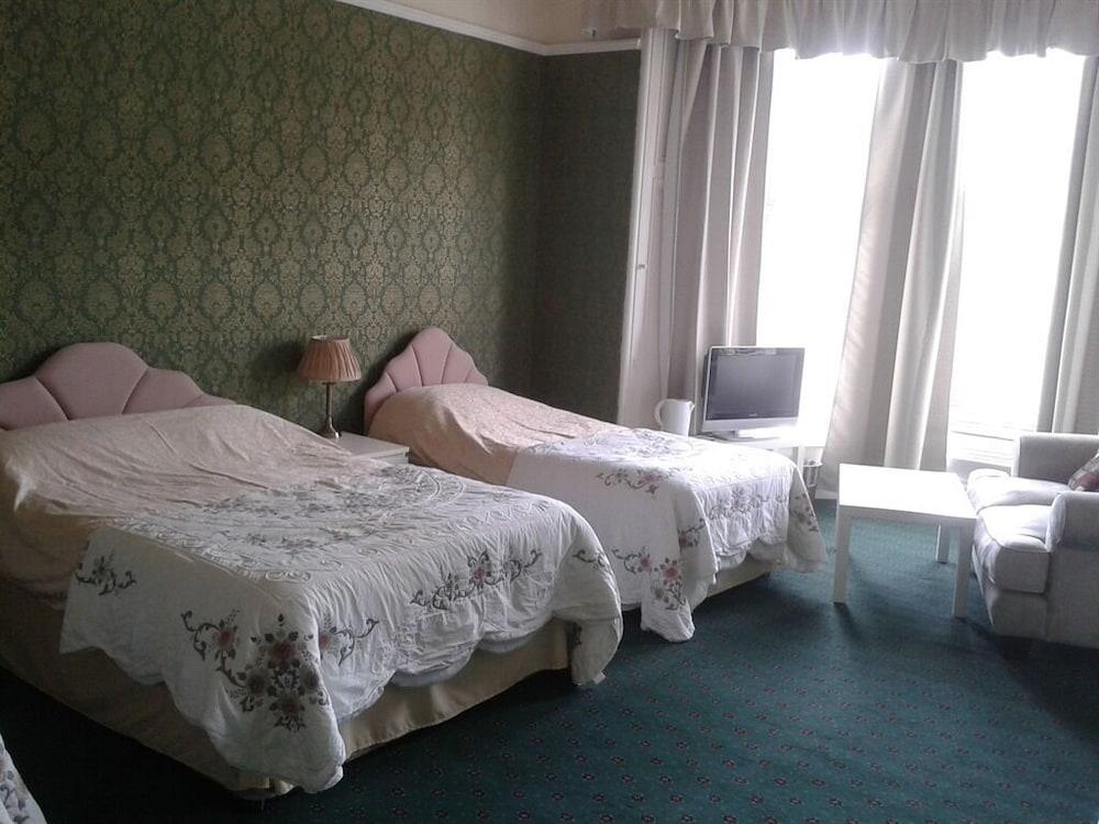 Capital Guest House - Room