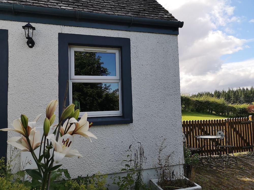 Private Cottage Bothy Near Loch Lomond & Stirling - Exterior