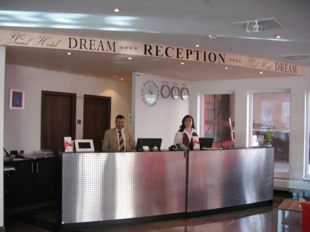 Grand Hotel Dream Frankfurt City - Reception