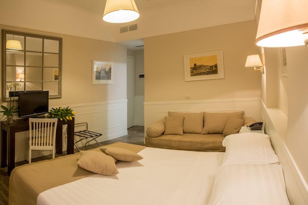 Hotel Modigliani - Room