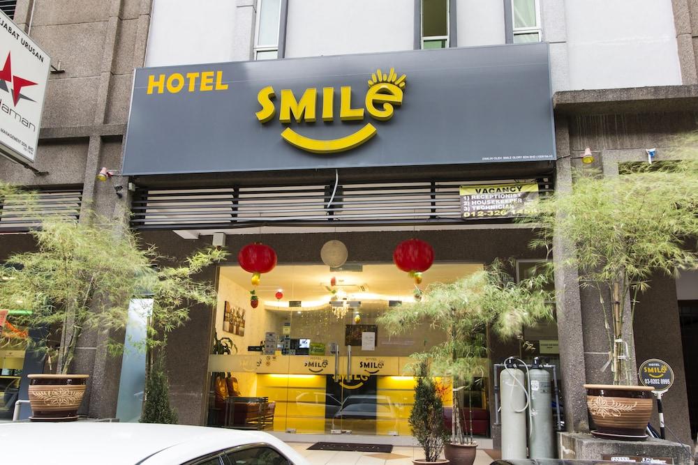 Smile Hotel USJ - Featured Image