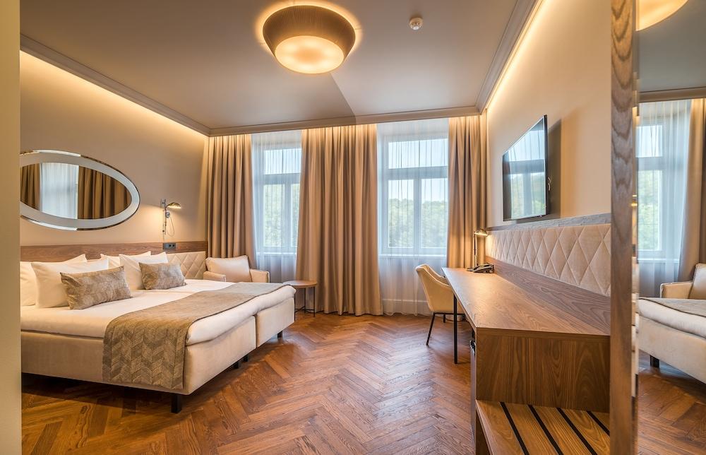 Hotel Vilnia - Room