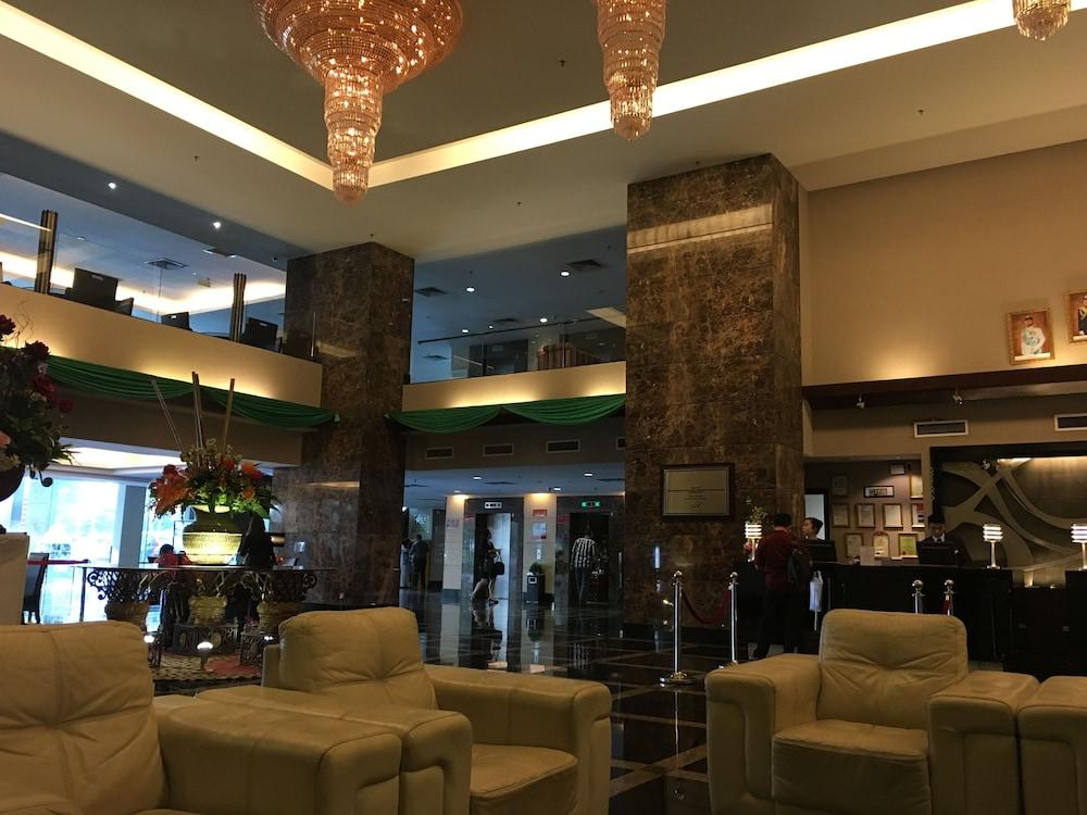 Grand Paragon Hotel Johor Bahru - Lobby