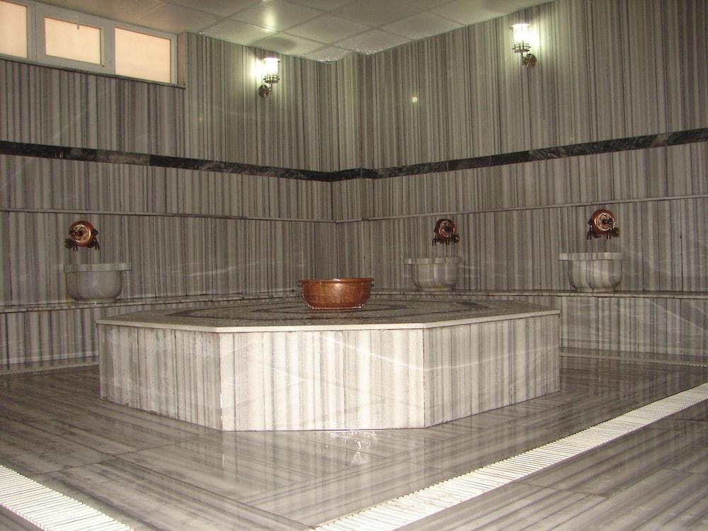 نيهير ثيرمال هوتل آند سبا - Turkish Bath