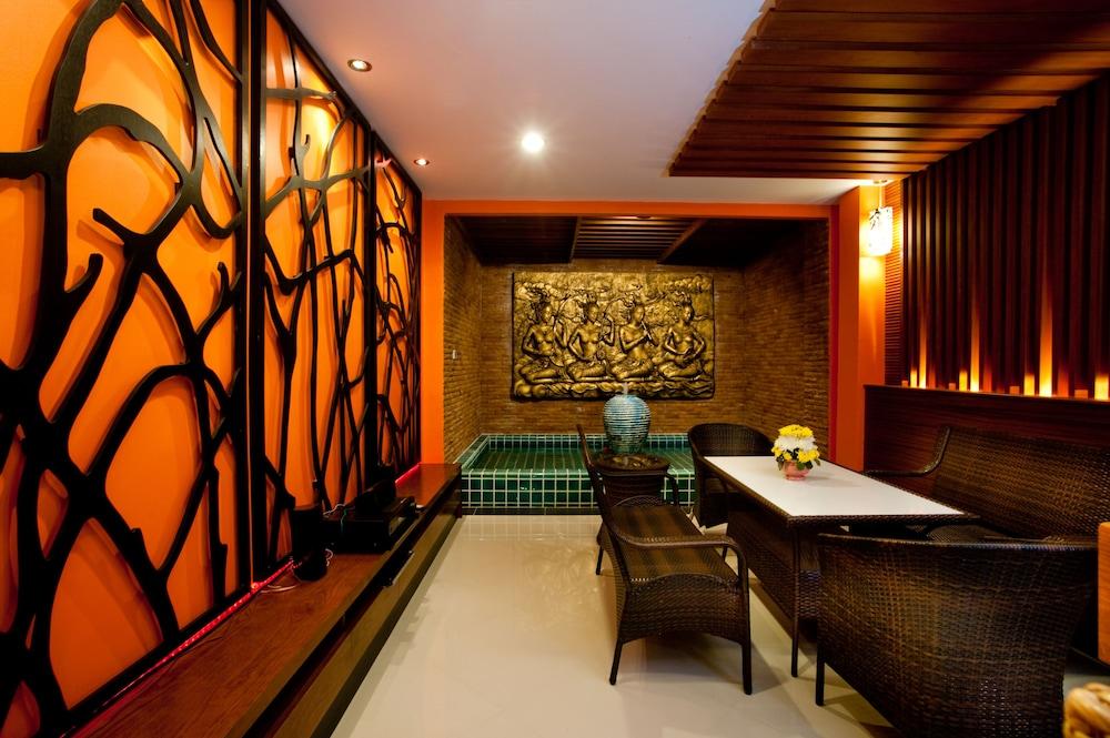 Deva Suites Patong - Interior Detail