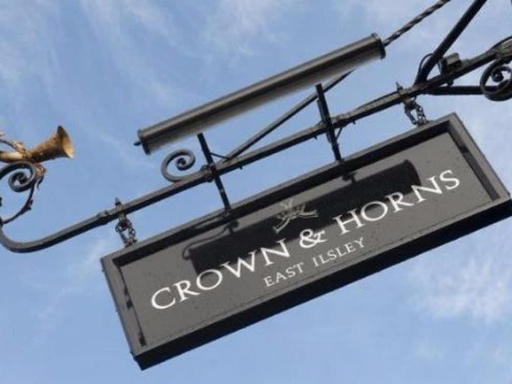 Crown and Horns Inn - Exterior