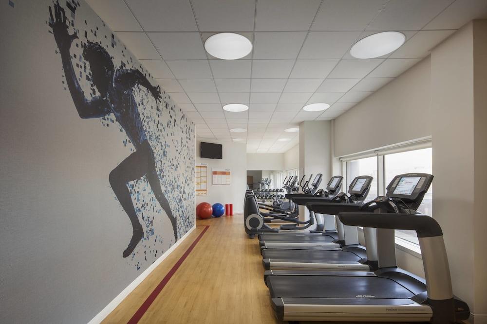 Sheraton LaGuardia East Hotel - Fitness Facility