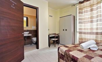 Roma Suite Centro - Room
