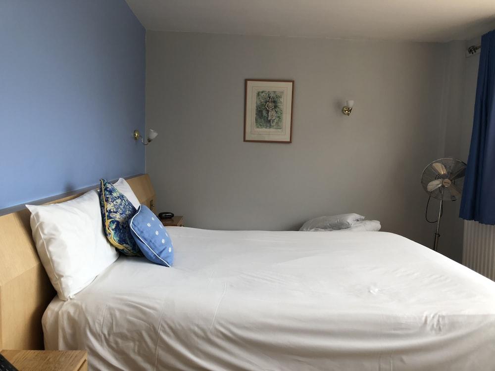 Salterns Harbourside Hotel - Room
