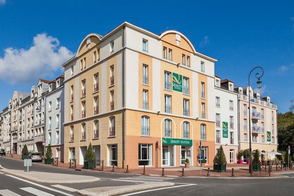 Hôtel Quality Suites Maisons-Laffitte Paris Ouest - Featured Image