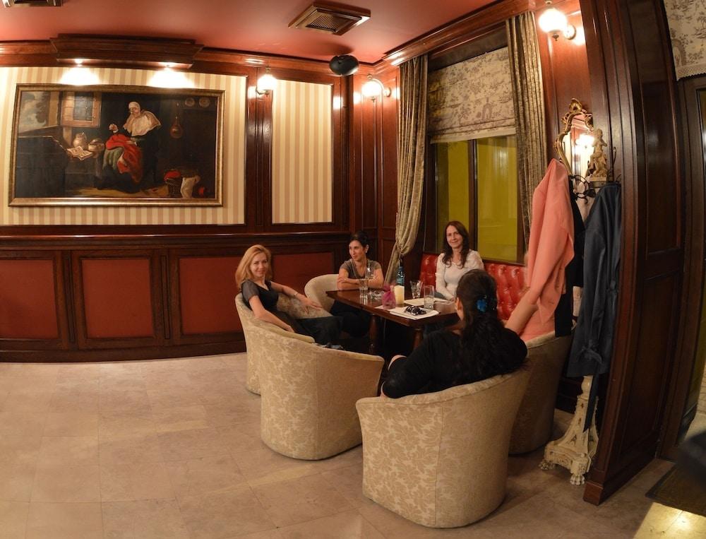 Coroana Brasovului - Lobby Lounge