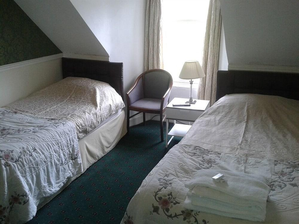 Capital Guest House - Room
