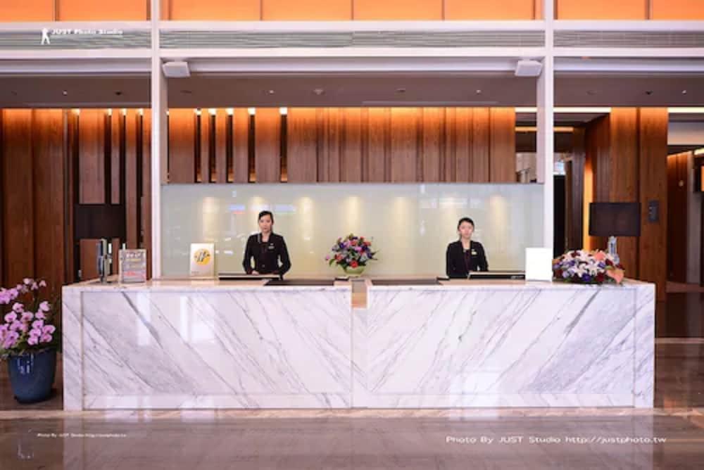 Fleur Lis Hotel Hsinchu - Reception