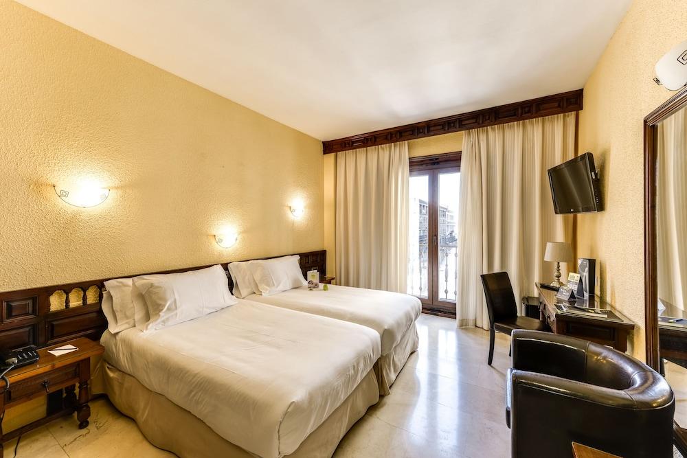 Hotel Sercotel Alfonso VI - Featured Image